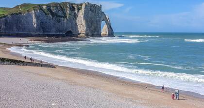 Gorgeous home in Malleville-les-Grès