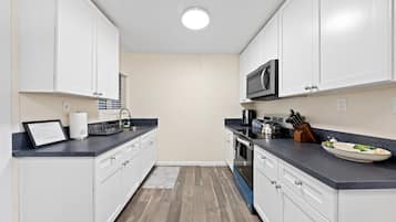 Microwave, oven, stovetop, paper towels