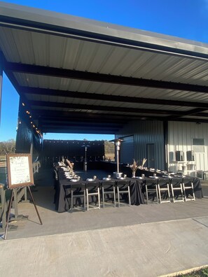 Espace de banquet à l’extérieur