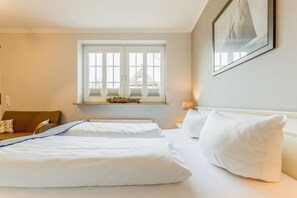 Unclassified image, 4 of 18, button - Sylt Homes Cottage 1 - Sylt Cottage No.1 (Sylt)