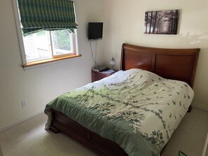 4 soverom, skrivebord og wi-fi