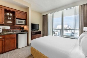 1 bedroom, in-room safe, desk, iron/ironing board