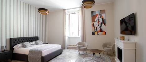 Caja de seguridad en la habitación y decoración personalizada