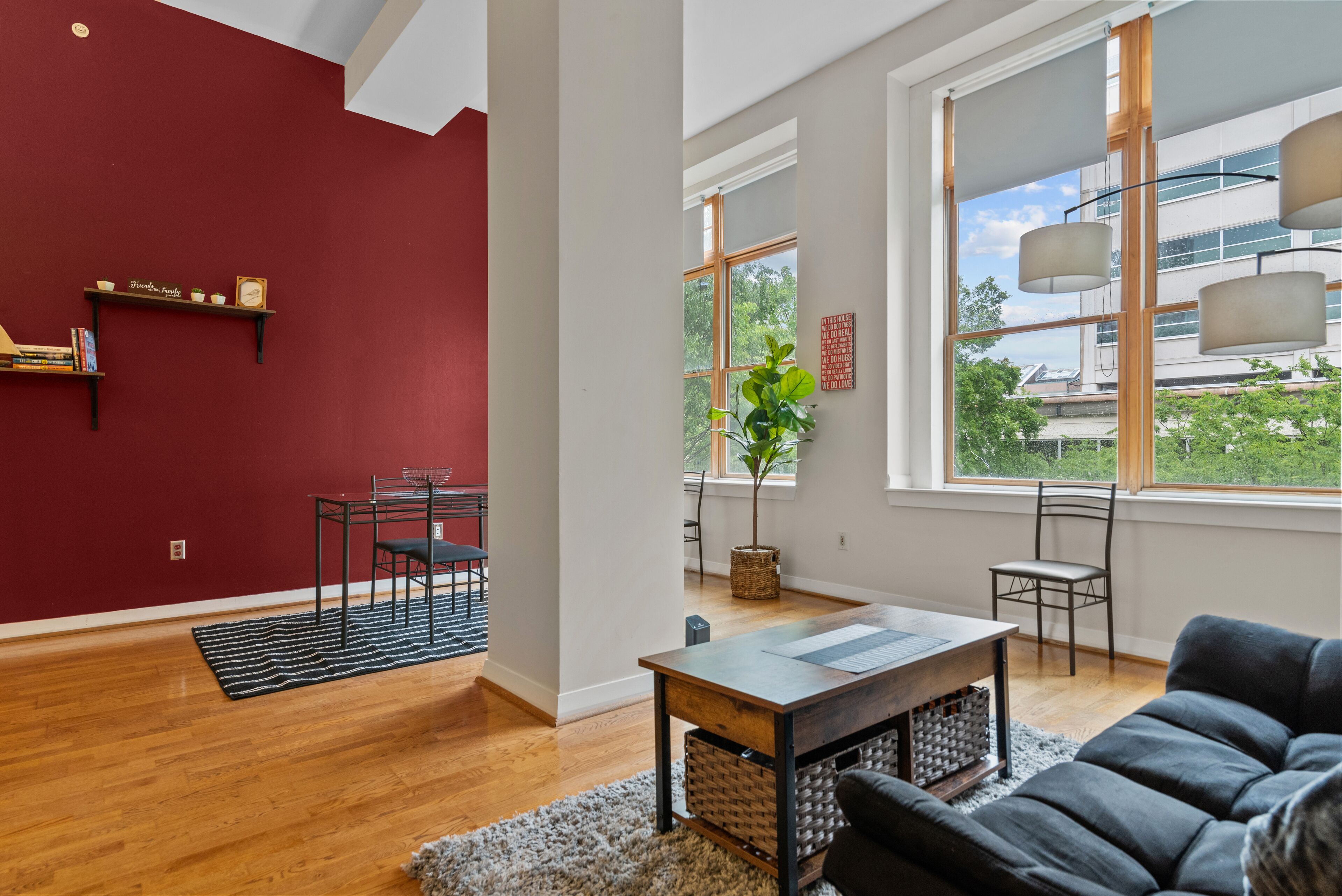 Manhattan Style Condo in Downtown Norfolk