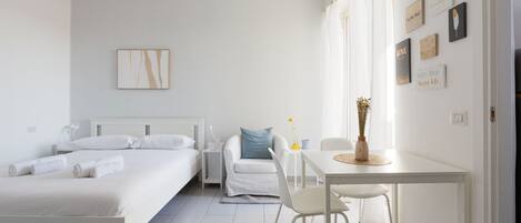 Fer et planche à repasser, Wi-Fi, draps fournis