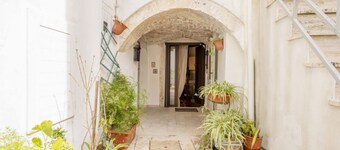 The House of Life - Vintage Charm Apartment