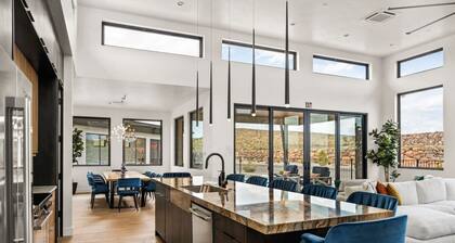 The Kingpin ~ High-End Golf Oasis ~ Bowling ~ Pool