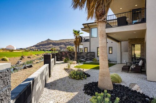 Torrey Pines House~Private Pool/Hot-Tub~Golf View