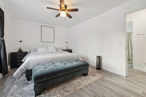 2 bedrooms, iron/ironing board, free WiFi, bed sheets
