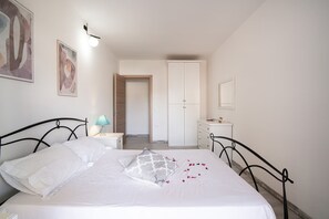 3 bedrooms, WiFi