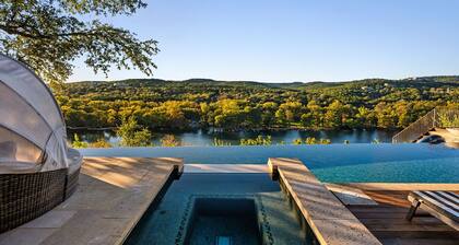 AquaZen: Infinity Pool+Spa Overlooking Lake Austin