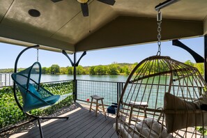 Property grounds - AquaZen: Infinity Pool+Spa Overlooking Lake Austin (Austin)