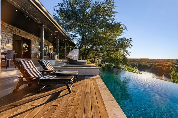Pool - AquaZen: Infinity Pool+Spa Overlooking Lake Austin (Austin)