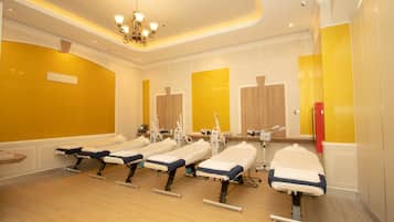 Aromatherapy, Thai massages, sports massages, facials