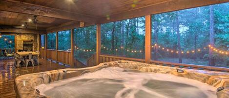 屋外ダイニングエリア