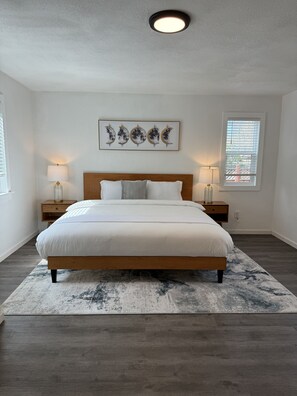 3 chambres, fer et planche à repasser, Wi-Fi gratuit, draps fournis