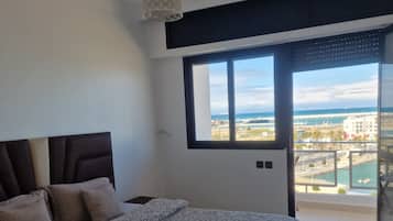 3 Schlafzimmer, Bügeleisen/Bügelbrett, WLAN, Bettwäsche
