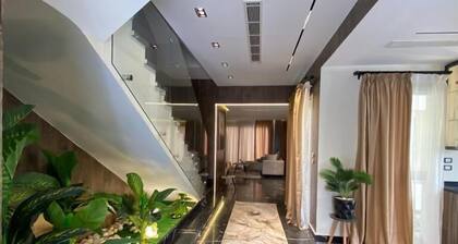 Villa in palm hills-the crown