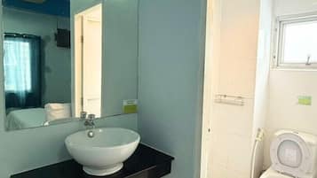 Standard Double Room, Non Smoking, Air conditioning | Bathroom | Shower, free toiletries, towels, soap