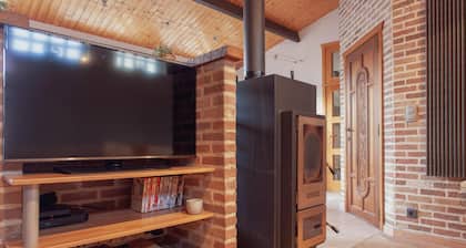 Authentic House With Playroom and Infrared Sauna