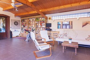 Talo | 4 makuuhuonetta