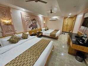 Deluxe Double Room | Free WiFi - The Mewar Palace and Resort (Shivpuri)