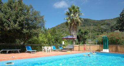 Casa PamalĂč 5 with pool in the beautiful bay of Nisporto