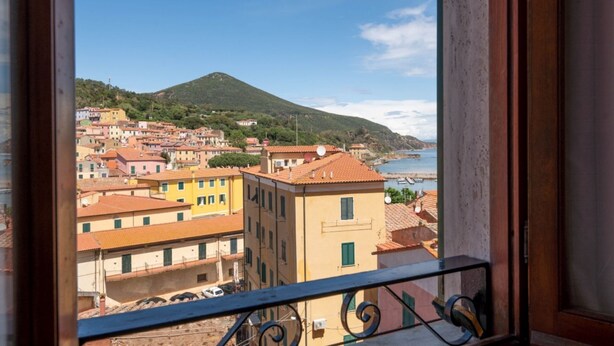 Balcony - Casa al secco apartment with sea view in the heart of Rio Marina (Rio Marina)