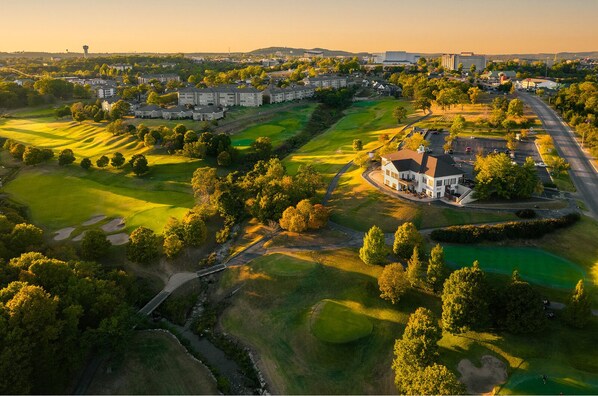 Exterior - Walk In Access, Course Views, Dogs Welcome, Near Branson Shows! (Branson)