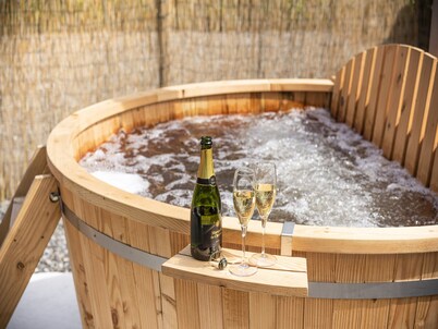 Rural holiday home with a hot tub