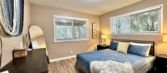 Wine Country Retreat - Monarch Trails