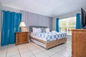 5 dormitorios, tabla de planchar con plancha, cuna de viaje y wifi