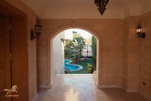 villa in deplomaseen district