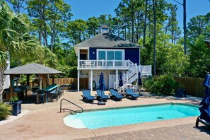 Pool - Fantastic Water Views, Pool, Hot Tub, Outdoor Kitchen, Fishing Dock, Waterfront Updated Home, DogsOK (Wilmington)