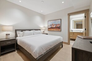 2 chambres, fer et planche à repasser, lit parapluie, Wi-Fi