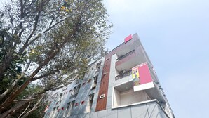 Unclassified image, 2 of 10, button - Roomshala 168 Startlight Suites (New Delhi)