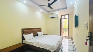 Unclassified image, 4 of 10, button - Roomshala 168 Startlight Suites (New Delhi)
