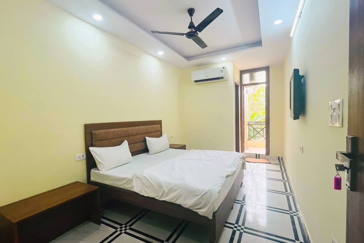 Deluxe Room | Desk, soundproofing, free WiFi, individually decorated