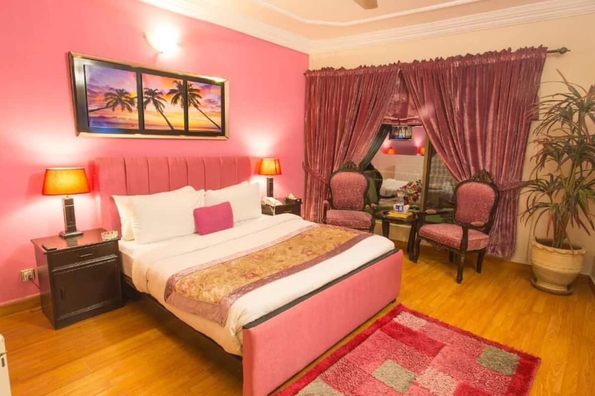 Family Suite | 2 bedrooms, free WiFi
