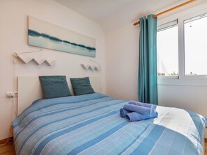 3 soverom, strykejern/-brett, reiseseng for barn og wi-fi (inkludert)