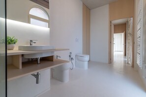Shower, hair dryer, bidet - Lovely apartment for 2 guests with WIFI, A/C and TV (Porto Recanati)
