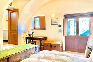 1 bedroom, WiFi, bed sheets - La Tinassara in Valpolicella (San Pietro In Cariano)