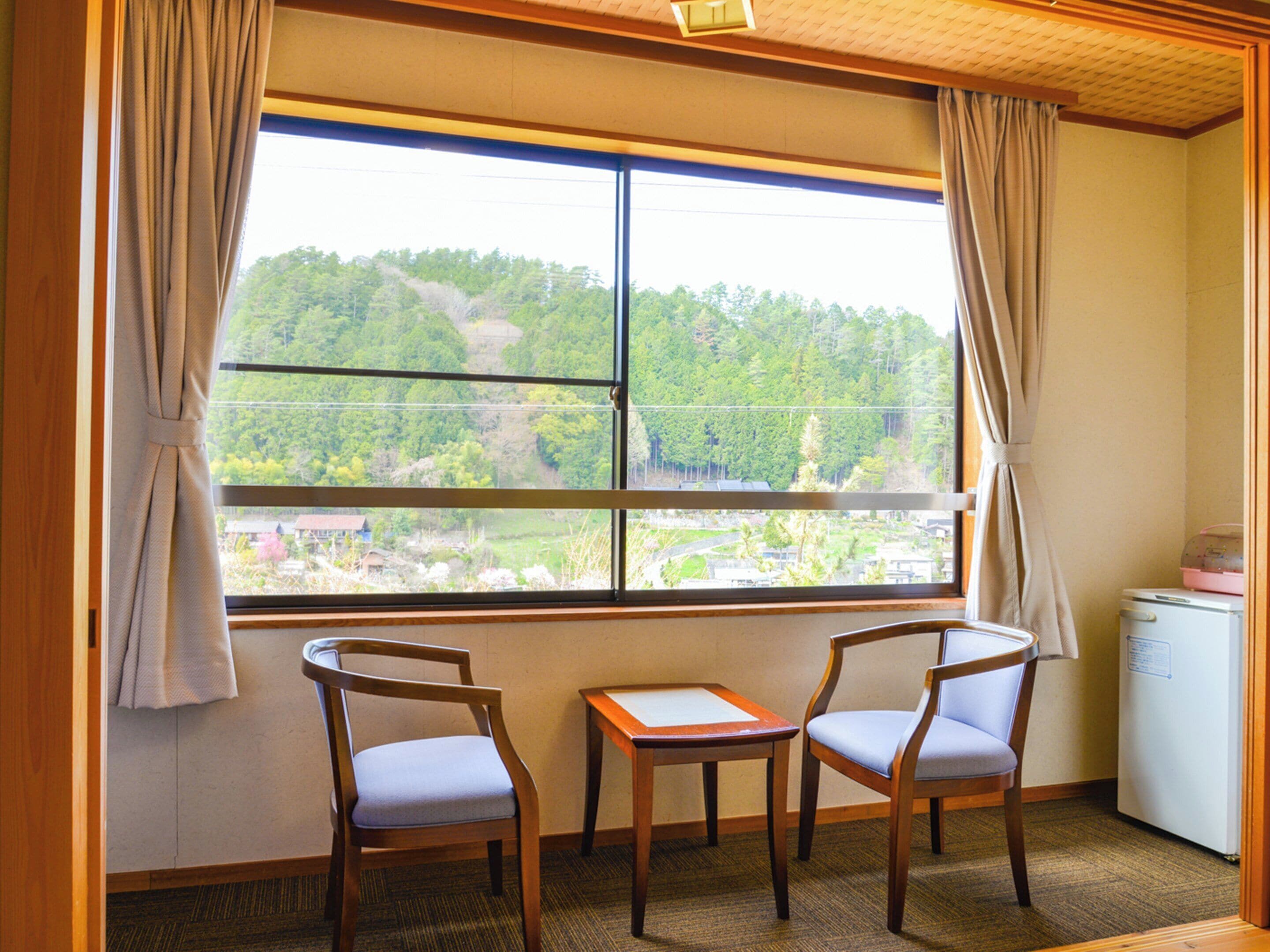 베이직룸 | 객실 내 금고, 각각 다른 스타일의 인테리어, 책상, 무료 WiFi