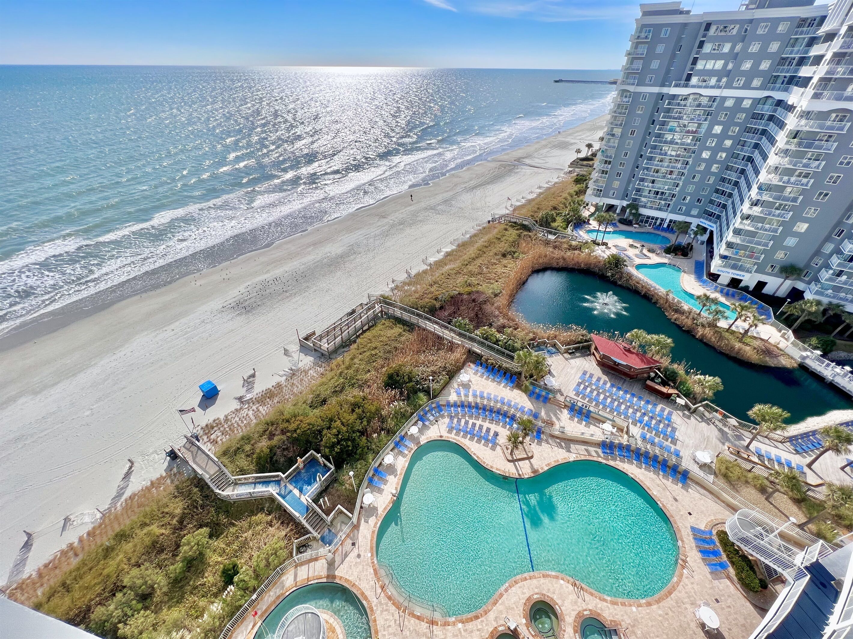 室内游泳池，恒温泳池