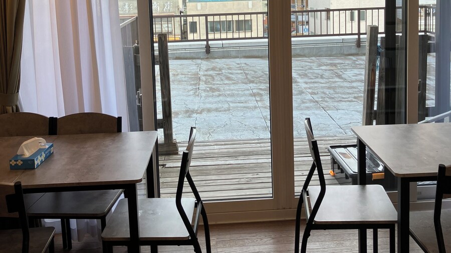 Bigstone露台套房堤町