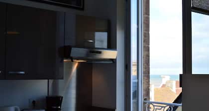 Le Joffre - studio sur la digue en centre ville