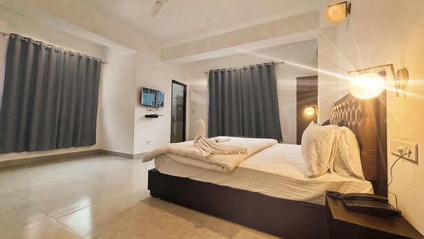 高級客房 | 書桌、熨斗/熨衣板、免費無線上網、床單