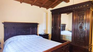 3 Schlafzimmer, Bügeleisen/Bügelbrett, WLAN, Bettwäsche