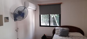 3 bedrooms, in-room safe, free WiFi, bed sheets