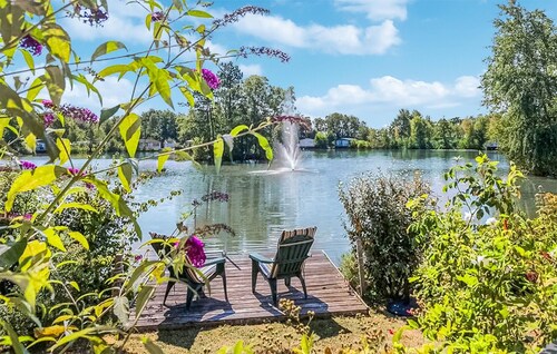 2 bedroom nice home in Oosterwolde